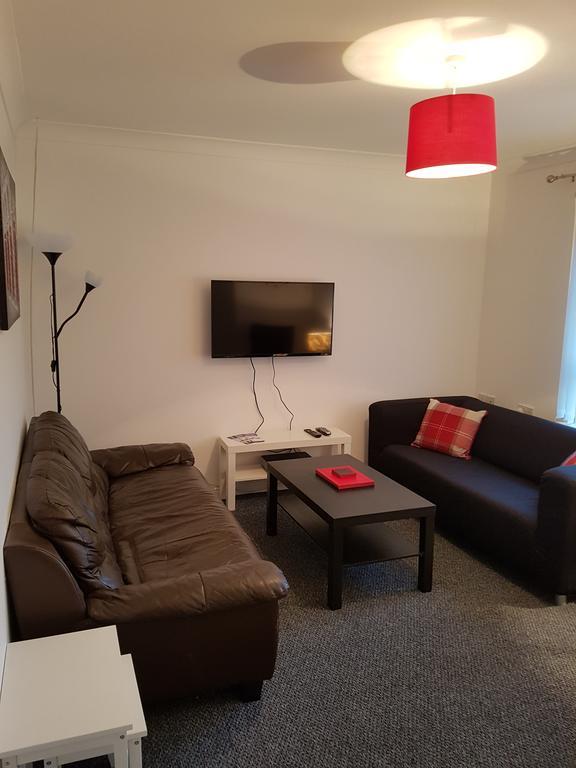 Bathgate Contractor And Business Apartment Buitenkant foto